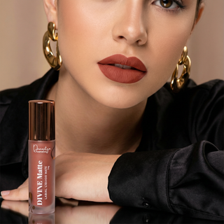 DIVINE MATTE LABIAL LÍQUIDO CREMOSO (05 Caramelo)